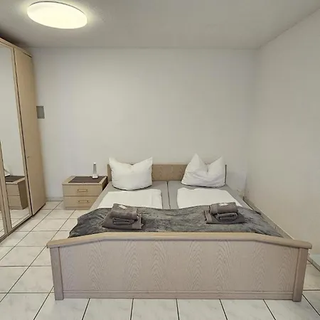 Kleine Ferienwohnung Beim Landgasthof Schoenblick *